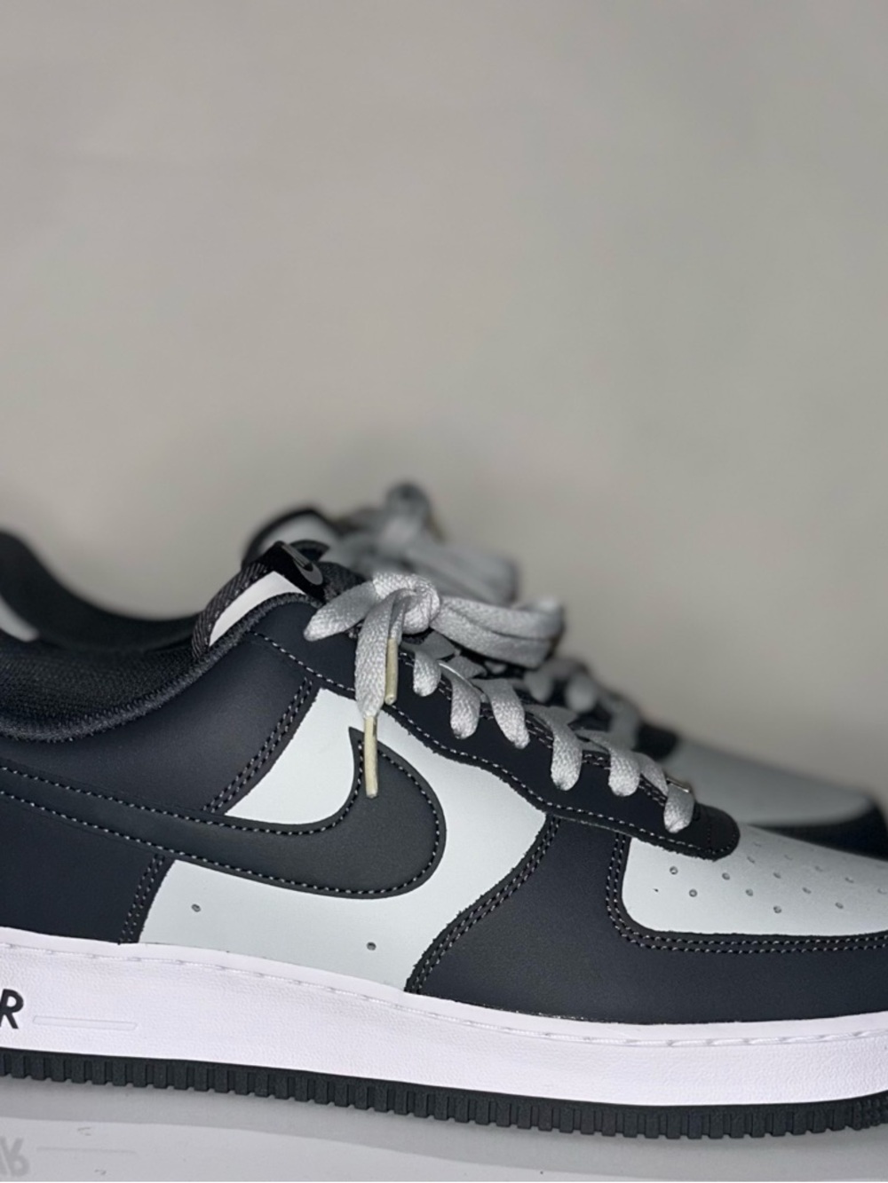 Nike Air Force 1 Low Dark Grey Size 12 Men’s Shoes Brand new
